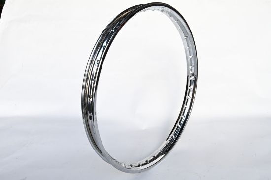 PictureAltAttribute - 33752A-Velg-19inch-120-65-chroom-JPG